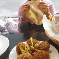 Falafel at Niedaleko Damaszku in Warsaw