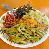 Economic rice. Love the variety of dishes selection at Yi Xin Vegetarian 一心素食 in Central Singapore