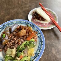   at Yi Xin Vegetarian 一心素食 in Central Singapore