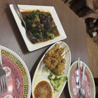 Veg satay and broccoli with mushrooms (believe vegan)  at Yi Xin Vegetarian 一心素食 in Central Singapore