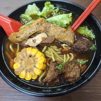 Herbal soup noodles Soothing and awesome at Yi Xin Vegetarian 一心素食 in Central Singapore
