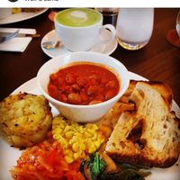 Brunchtime at Wulf & Lamb Chelsea in London