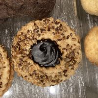 Vegan sweet with chocolate / forest fruits at Mr Molini in La Spezia