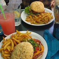 Vegan burger, watermelon lemonade at HD Diner - Chatelet in Paris