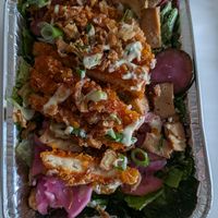 Caesar salad with chickun strips & bacun at Backstage Vegan Kitchen in Rotterdam