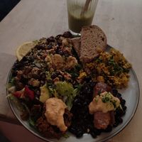 English breakfast at Life Bar in Leuven