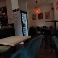  at Life Bar in Leuven