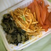 Pasta fresca zucca e noci, scarole e olive e carote con pomodoro secco  at Officina Vegana in Naples