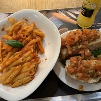 Bruschetta and vegan pasta at Vapiano in Marne-la-vallee