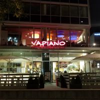 Outside at Vapiano in Geneva