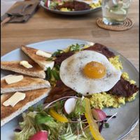 Texas Style Breakfast  at Fryends in Brno