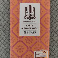 Ajala chocolate bar with orange and flowers at Fryends in Brno