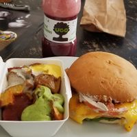 Chez Burger and potatoes at Fryends in Brno