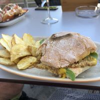 Vegetarian burger with real vegetables  at El Coco Verde in Sevilla