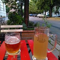 Good drinks en terrasse at Tři Ocásci in Brno