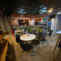 Seating area and bar at Nana Falafel & Juice Bar in San Jose
