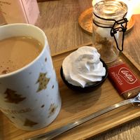 Hot chocolate with whipped cream at Charlotte's by De Brugsche Tafel in Bruges