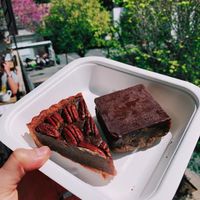 Pecan pie & billionaire’s shortbread  at mymuybueno Deli in Mallorca