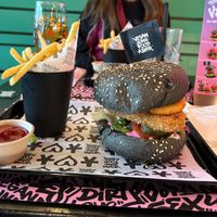 VJFB Fizz burger (ketchup for fries)  at Vegan Junk Food Bar - De Pijp in Amsterdam