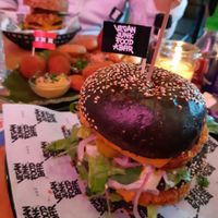 Black McDaddy 'Chicken'burger at Vegan Junk Food Bar - De Pijp in Amsterdam