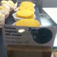 Carrot cake, small but sweet and quite tasty at Chef Express in Palermo