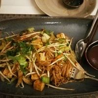 Pak choi gebratene Nudeln at Sinam in Boblingen