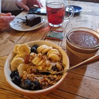 Granolakater at Haferkater - Mauerpark in Berlin