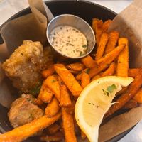 Fish & chips (tofu)   at LOV in Laval