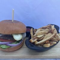  Cheeseburger LOV   at LOV in Laval