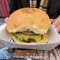 Burger at Beatnic - Rockefeller Plaza in New York City