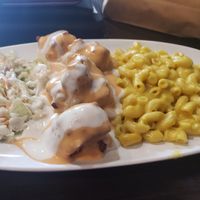Mac & Cheese w/ bang bang cauliflower wings at Earth to Us  in Durham
