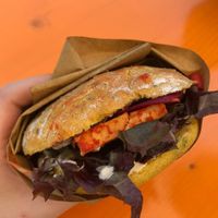 Burger Good Morning Vietnam (with tofu, delicious sauces and marinated veggies) at UMAMI - Natura Golosa Food Truck in Dolo