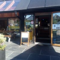  at Cletwr in Trer Ddol