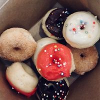 Mini doughnuts £1/each or 4 for £3.50 at Plantbase Cafe in South West London