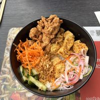 Creat your own Domburi (£10 tofu option + £3.50 vegan chicken!)  at Wagamama - White Rose in Leeds