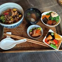 (蔬)素食套餐餐點 at Flower Space 花草空間 - HuāCǎo KōngJiān in Hualien