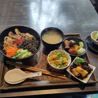 Fresh cedar sauce & vegetables w/ noodle. Fruit bowl. Vegan! at Flower Space 花草空間 - HuāCǎo KōngJiān in Hualien