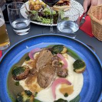 Seitan aux amandes  at Like An Elephant in Lyon