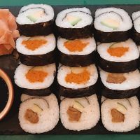 Sushi 5€ at Vegan Life in Prague