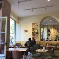  Inside   at Jo and Nana Cakes in Paris