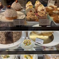   at Jo and Nana Cakes in Paris