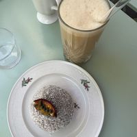   at Jo and Nana Cakes in Paris
