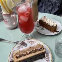   at Jo and Nana Cakes in Paris