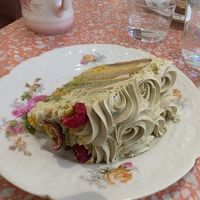 Layered Cake with Pistachio and Passion Fruit 😋🥰 at Jo and Nana Cakes in Paris