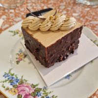 Noisettine at Jo and Nana Cakes in Paris