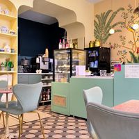 Interior at Jo and Nana Cakes in Paris