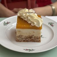   at Jo and Nana Cakes in Paris