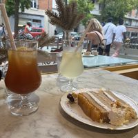   at Jo and Nana Cakes in Paris