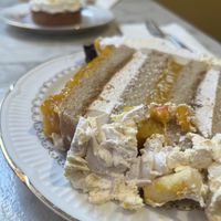 Gâteau aux fruits exotiques  at Jo and Nana Cakes in Paris
