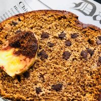 Banana and chocolate loaf at Jo and Nana Cakes in Paris